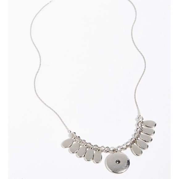 Free People Celina Pendant Necklace Silver - Picture 3 of 7